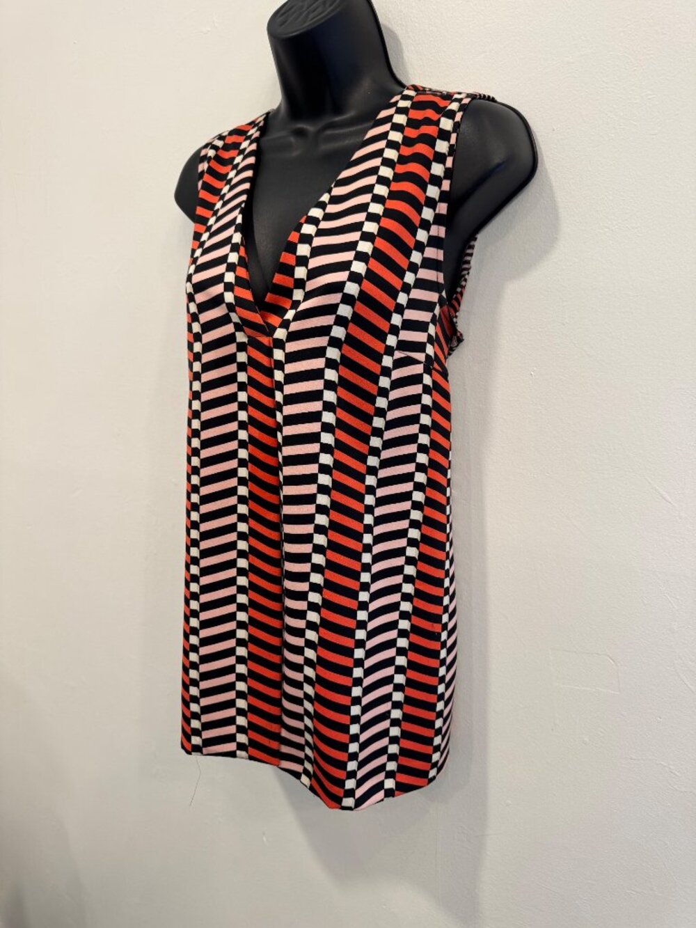 Marella ART.365 US 8 Geometric Stripe Sleeveless V-Neck Top